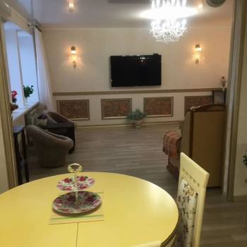 Сдается 2-х комнатная квартира, 80 м²