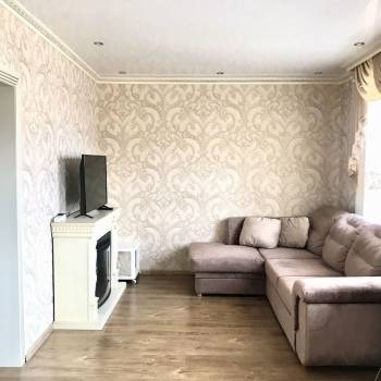 Сдается Многокомнатная квартира, 90,9 м²