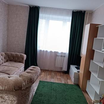 Сдается 1-комнатная квартира, 42 м²