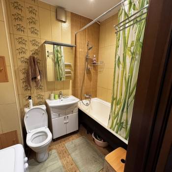 Сдается 2-х комнатная квартира, 65,6 м²