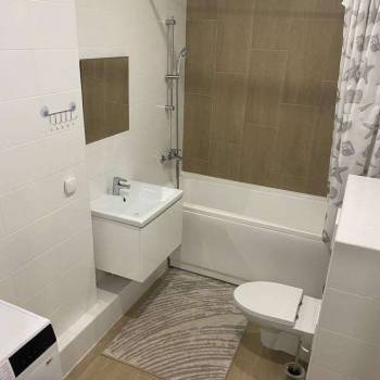 Сдается Многокомнатная квартира, 72,6 м²