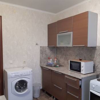 Сдается 1-комнатная квартира, 40 м²
