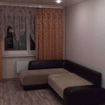 Сдается 2-х комнатная квартира, 65 м²