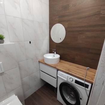 Сдается 2-х комнатная квартира, 73 м²