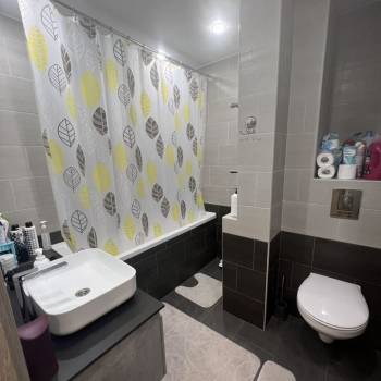 Продается 1-комнатная квартира, 45,9 м²