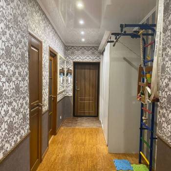 Продается 2-х комнатная квартира, 97,8 м²