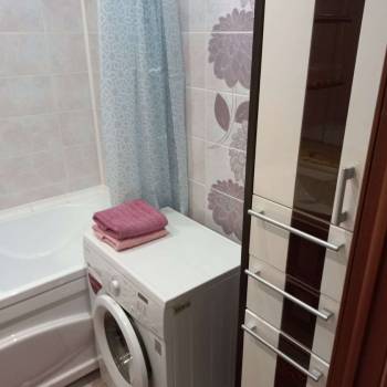 Сдается 2-х комнатная квартира, 60 м²