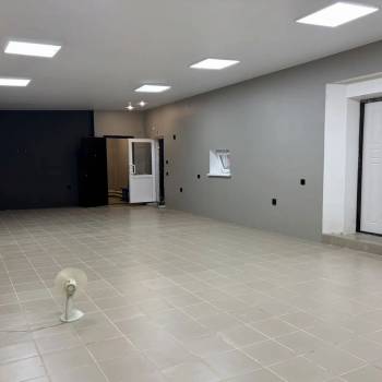 Сдается Нежилое помещение, 100 м²