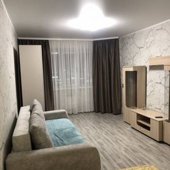 Сдается 1-комнатная квартира, 37 м²
