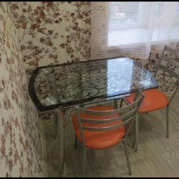 Продается 1-комнатная квартира, 32 м²