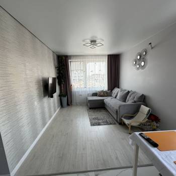 Продается 3-х комнатная квартира, 61,2 м²