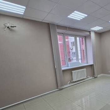Сдается Нежилое помещение, 140 м²