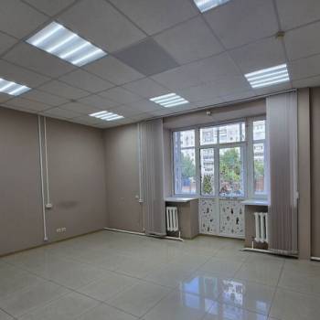 Сдается Нежилое помещение, 140 м²