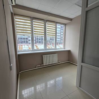 Сдается Нежилое помещение, 140 м²