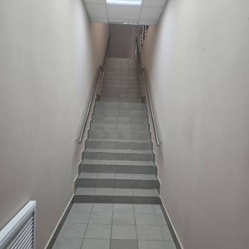Сдается Нежилое помещение, 140 м²
