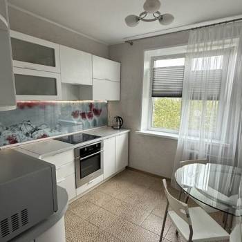 Сдается 2-х комнатная квартира, 52 м²