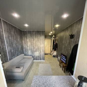 Продается 1-комнатная квартира, 18 м²