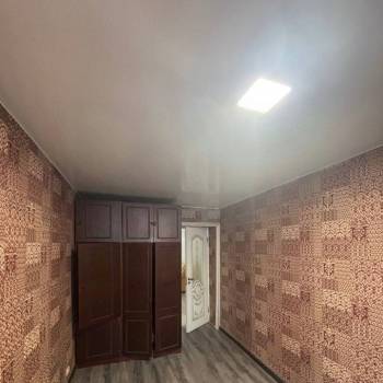 Сдается Многокомнатная квартира, 60 м²