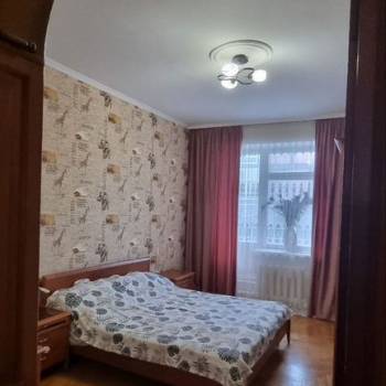 Продается Многокомнатная квартира, 127,5 м²
