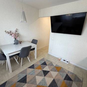 Продается 1-комнатная квартира, 43,5 м²