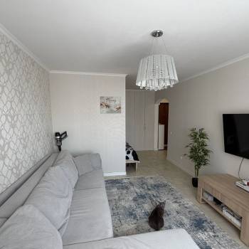 Продается 1-комнатная квартира, 43,5 м²