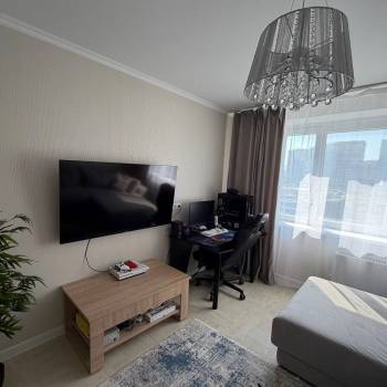 Продается 1-комнатная квартира, 43,5 м²