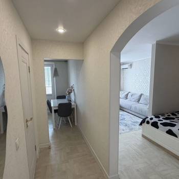 Продается 1-комнатная квартира, 43,5 м²