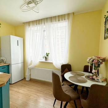 Продается 1-комнатная квартира, 34 м²