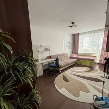 Продается Многокомнатная квартира, 150 м²