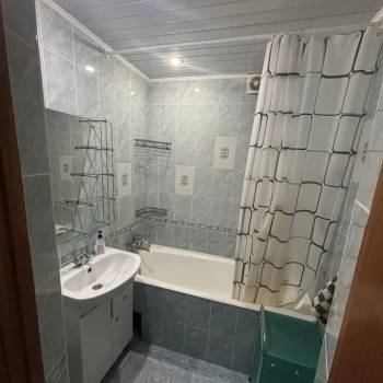 Сдается 2-х комнатная квартира, 70 м²
