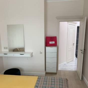 Сдается 1-комнатная квартира, 46 м²
