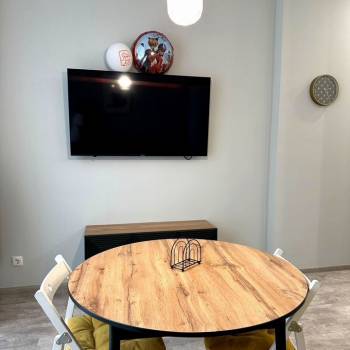 Продается 1-комнатная квартира, 42 м²
