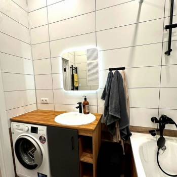 Продается 1-комнатная квартира, 42 м²