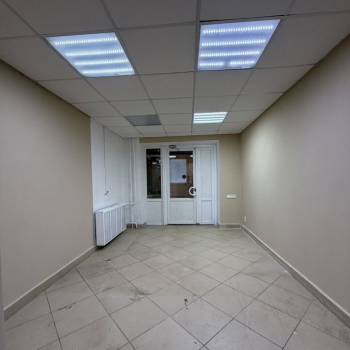Сдается Нежилое помещение, 12 м²