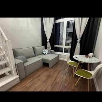 Продается 1-комнатная квартира, 50,6 м²