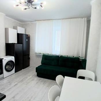 Продается 2-х комнатная квартира, 80 м²