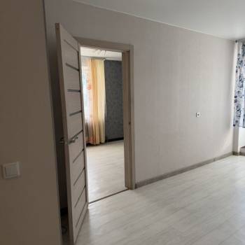 Продается 1-комнатная квартира, 41 м²