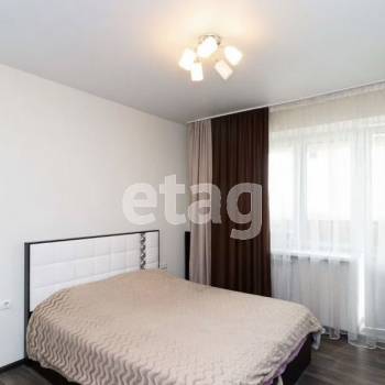 Продается 1-комнатная квартира, 49,9 м²