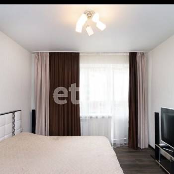 Продается 1-комнатная квартира, 49,9 м²