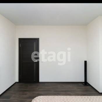 Продается 1-комнатная квартира, 49,9 м²