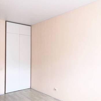 Продается 1-комнатная квартира, 35 м²