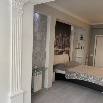 Сдается 2-х комнатная квартира, 99 м²