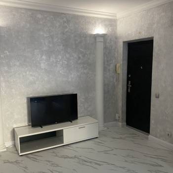 Сдается 2-х комнатная квартира, 99 м²