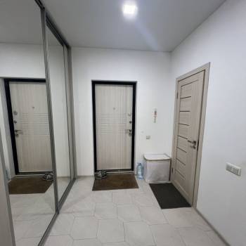 Продается 1-комнатная квартира, 42,6 м²