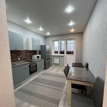 Продается 1-комнатная квартира, 43 м²
