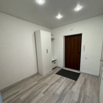 Продается 1-комнатная квартира, 43 м²