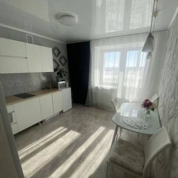 Продается 1-комнатная квартира, 30 м²