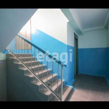 Продается Многокомнатная квартира, 71,3 м²