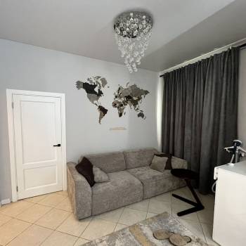 Продается 1-комнатная квартира, 47,6 м²