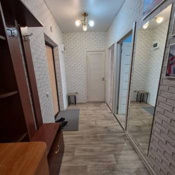 Сдается 1-комнатная квартира, 40 м²